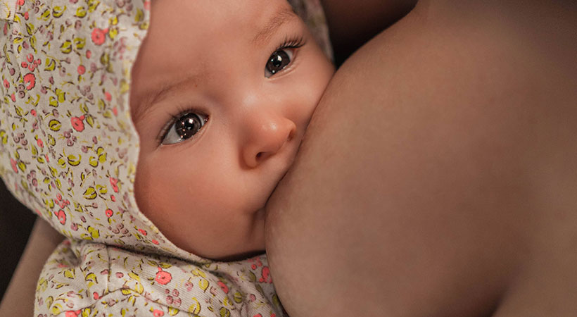 Lactancia materna: posiciones y trucos