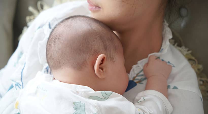 La alimentación en la lactancia puede provocar gases en el bebé