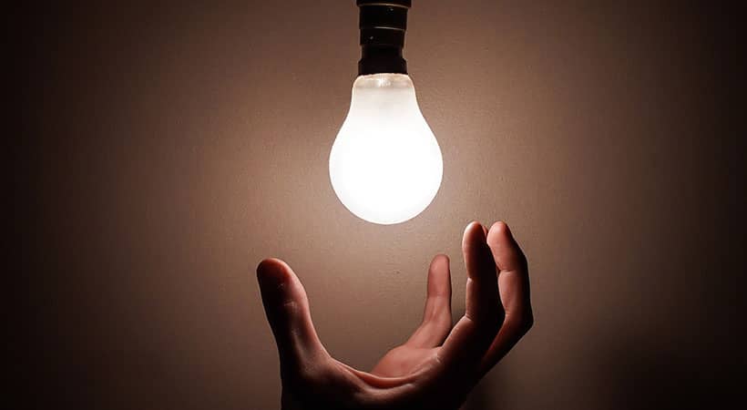 ¿Qué son las bombillas de bajo consumo?