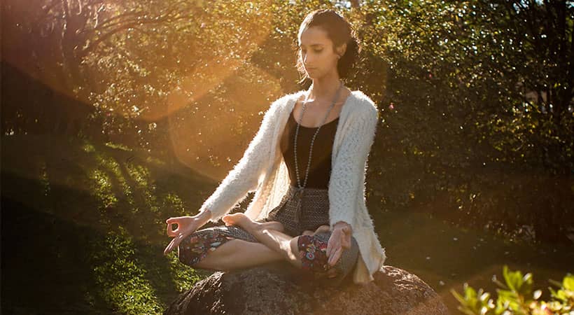 7 beneficios de la meditación para tratar la ansiedad